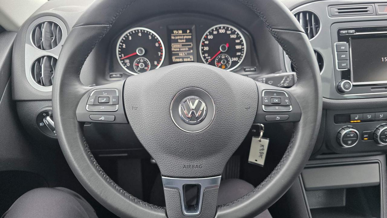 2015 Volkswagen Tiguan Trendline NO ACCIDENTS! LOW KM! Photo
