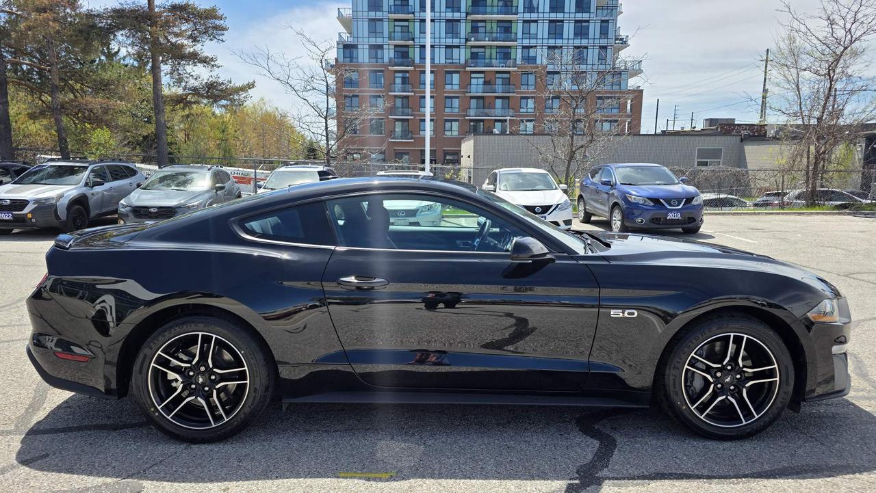 2021 Ford Mustang GT NEW TIRES! LOW KM! Photo