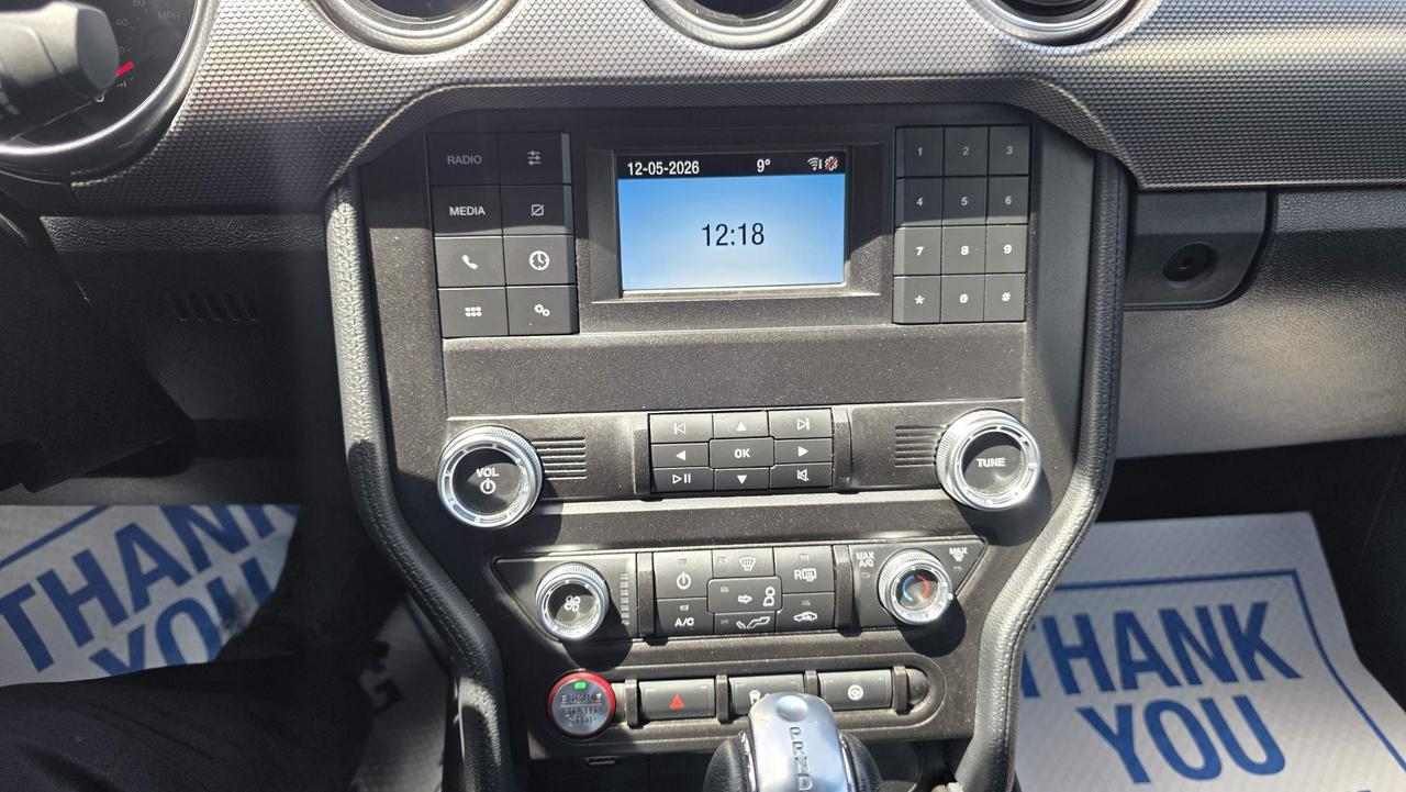 2021 Ford Mustang GT NEW TIRES! LOW KM! Photo