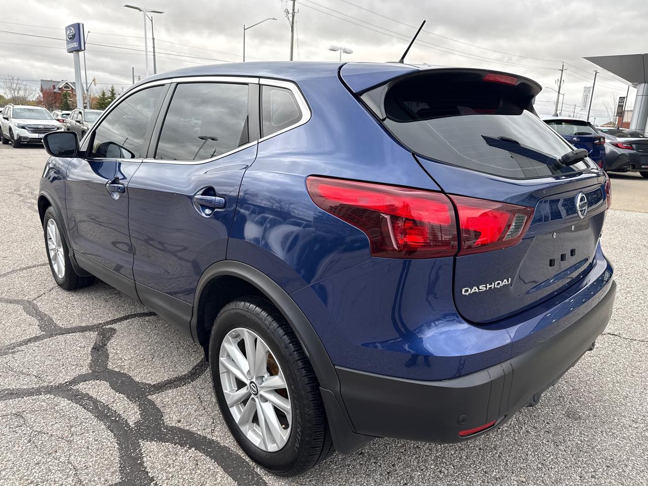 2019 Nissan Qashqai S Photo2