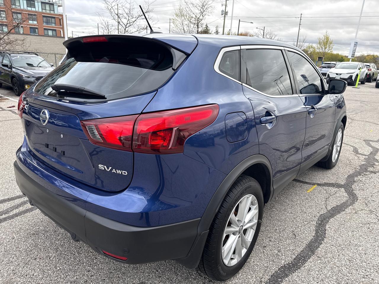 2019 Nissan Qashqai S Photo4
