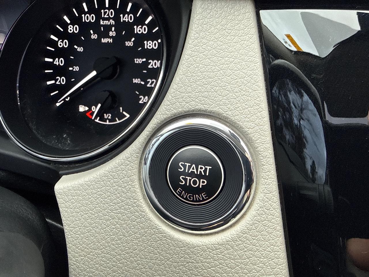 2019 Nissan Qashqai S Photo