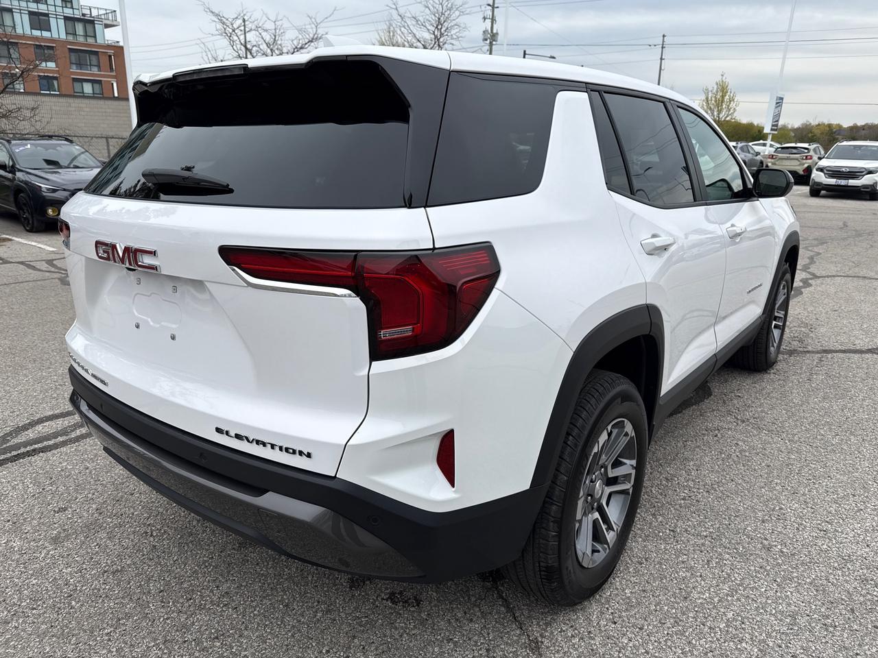2026 GMC Terrain Elevation ONE OWNER!! NO ACCIDENTS!! ELEVATION!! Photo