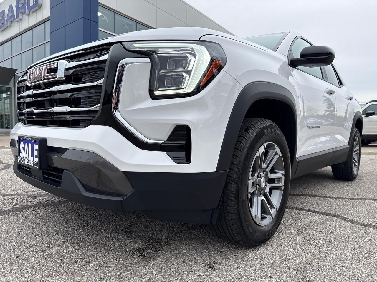 2026 GMC Terrain Elevation ONE OWNER!! NO ACCIDENTS!! ELEVATION!! Photo