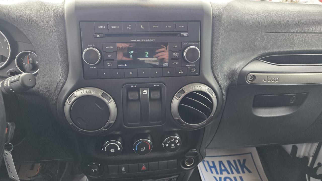 2016 Jeep Wrangler SPORT Photo