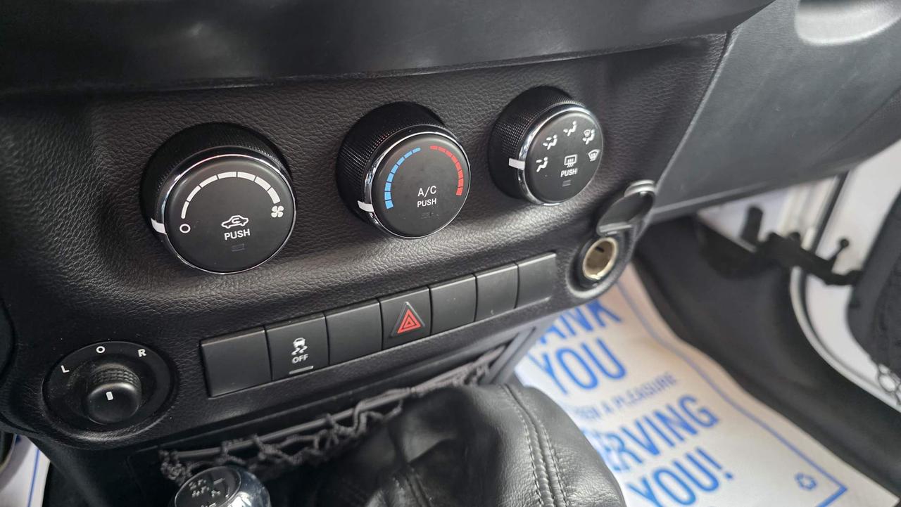 2016 Jeep Wrangler SPORT Photo