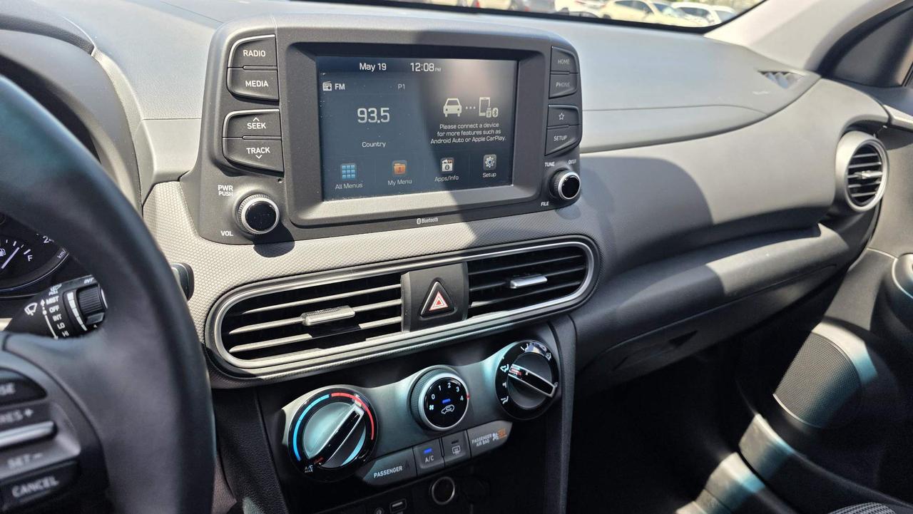 2019 Hyundai KONA 2.0L Preferred NO ACCIDENTS! LOW KM! ONE OWNER! Photo