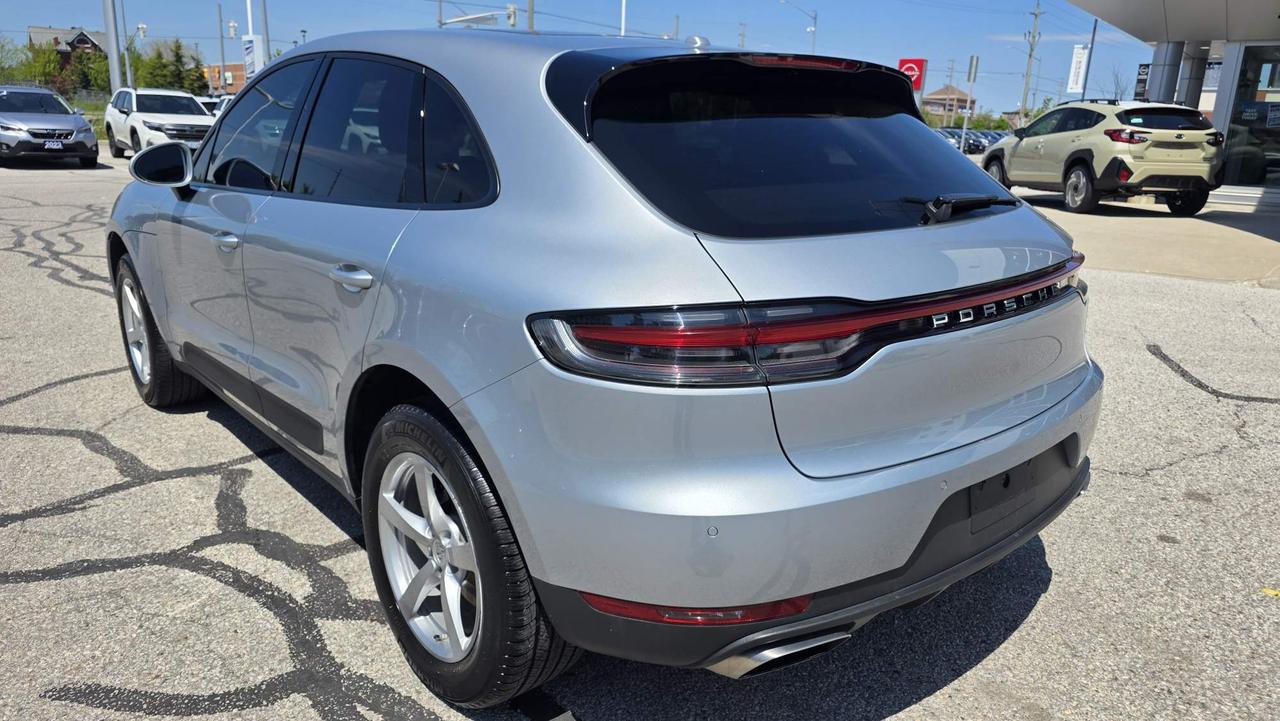 2020 Porsche Macan NO ACCIDENTS! LOW KM! Photo2