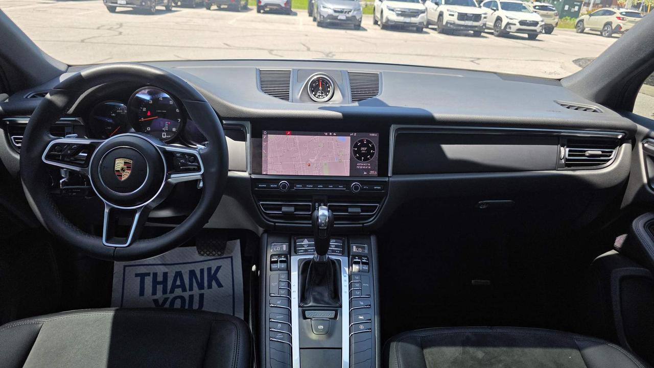 2020 Porsche Macan NO ACCIDENTS! LOW KM! Photo