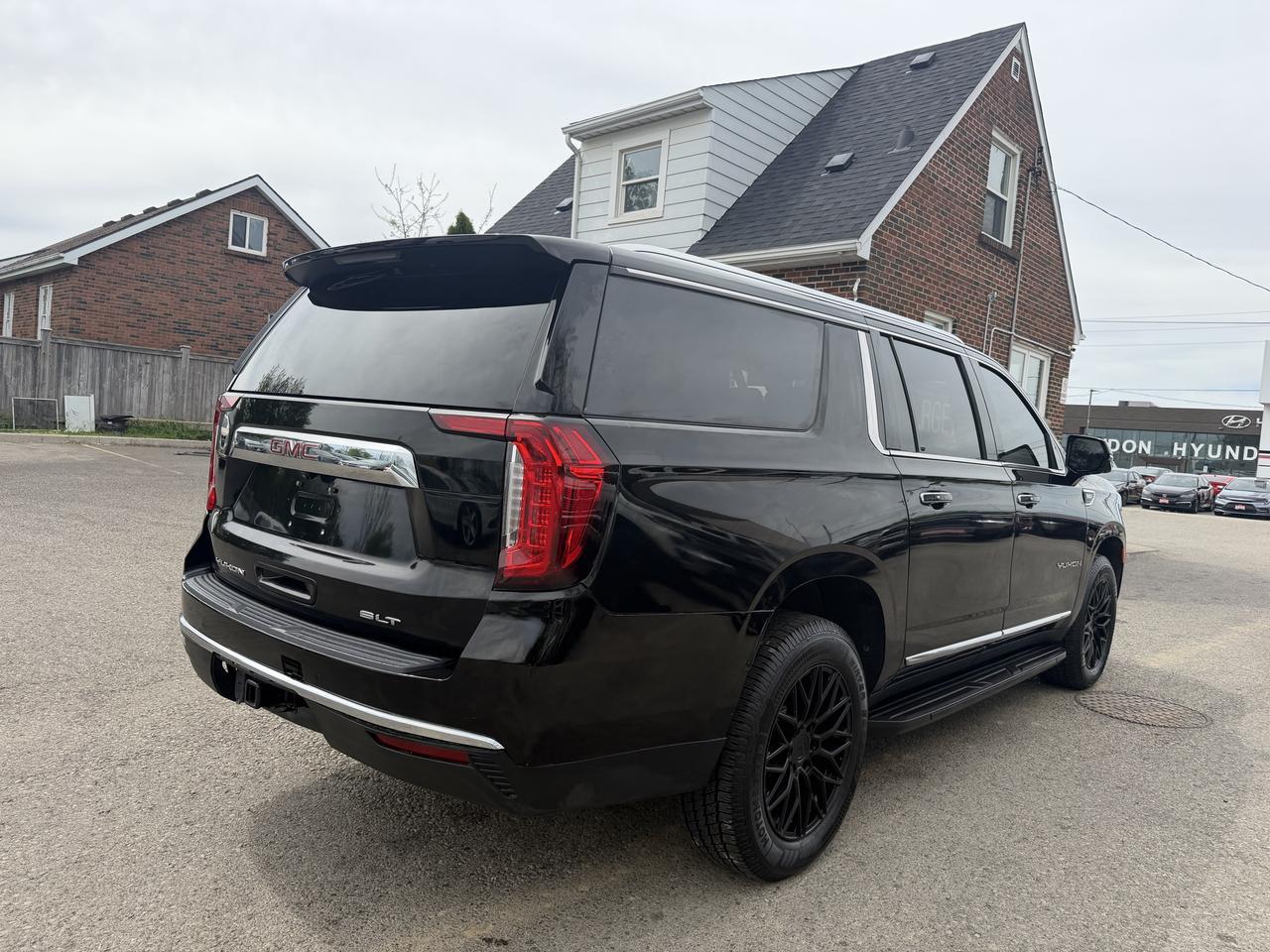 2021 GMC Yukon XL SLT | One Owner | Loaded Photo