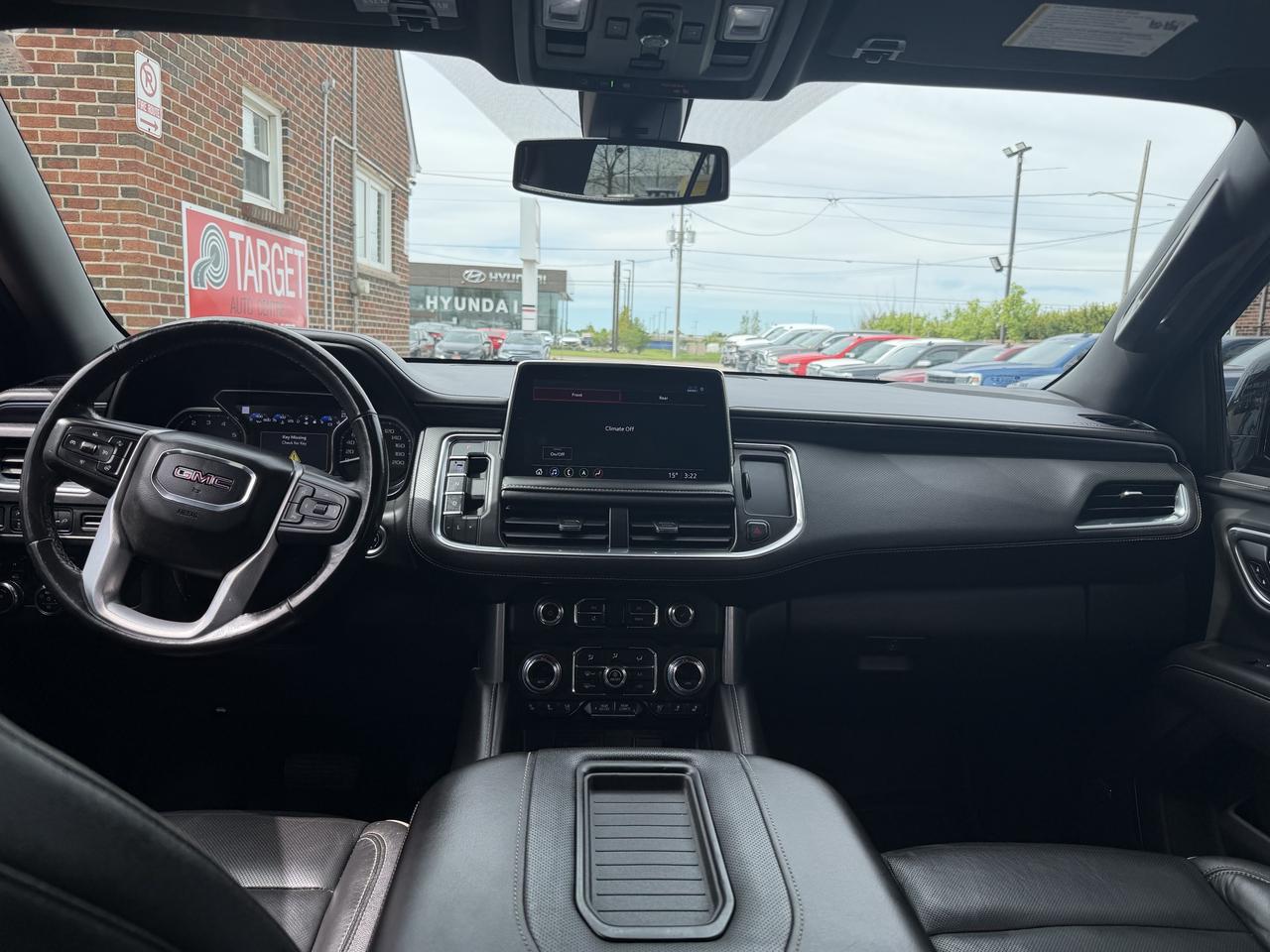 2021 GMC Yukon XL SLT | One Owner | Loaded Photo