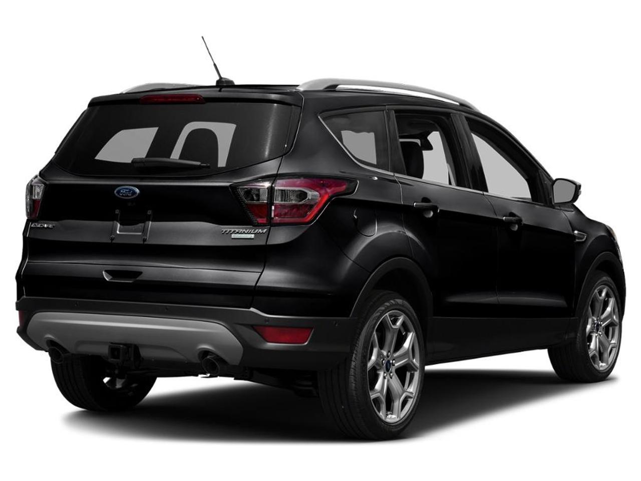 2018 Ford Escape Titanium Photo2