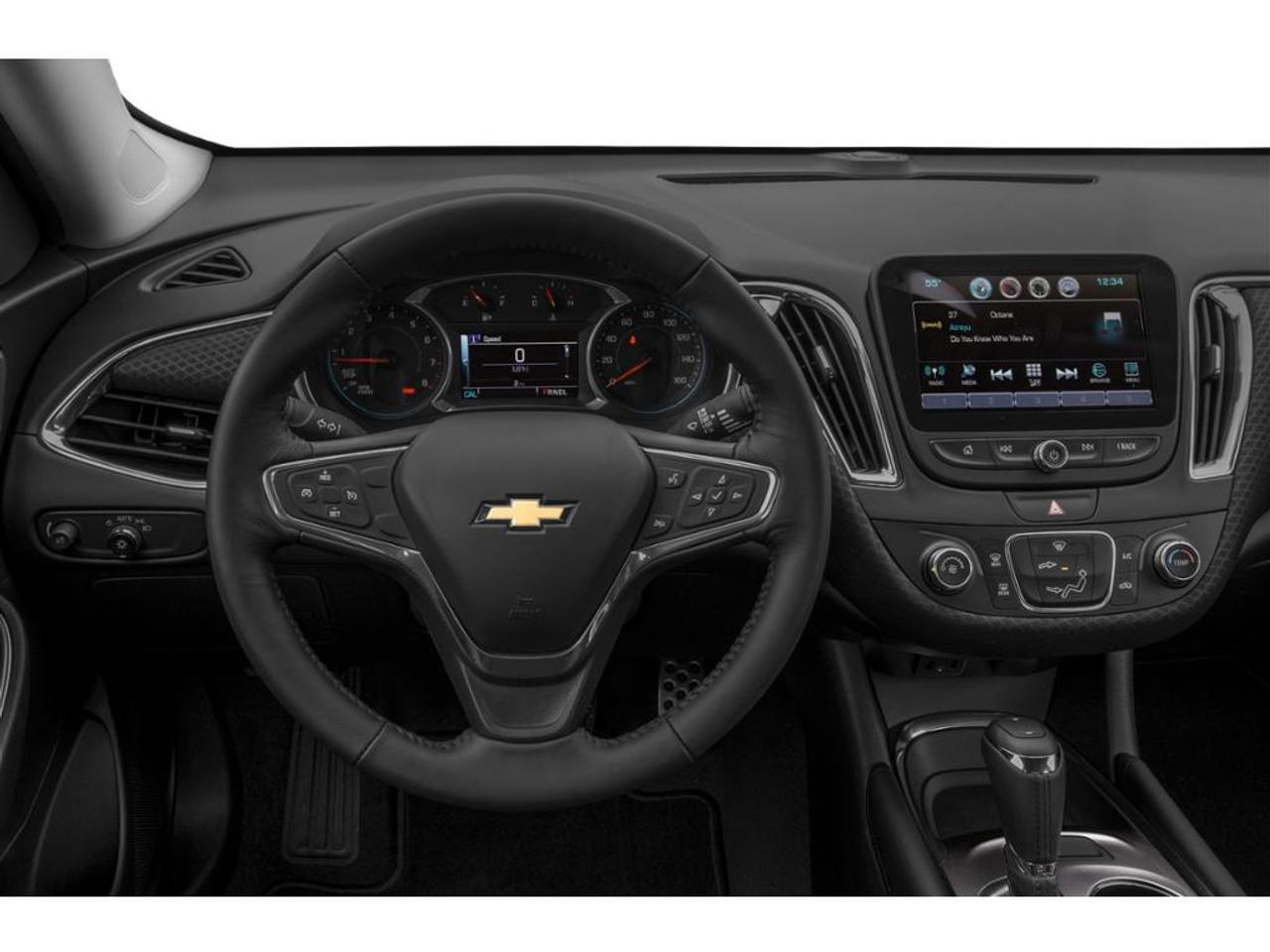2018 Chevrolet Malibu LT Photo3