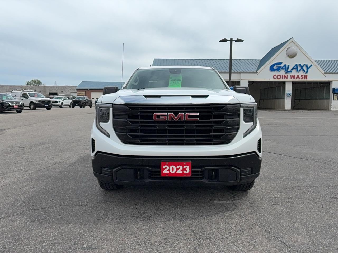 2023 GMC Sierra 1500 Pro 4WD CrewCab 2.7L4cylGas 6'7"Box BackUpCam Photo2