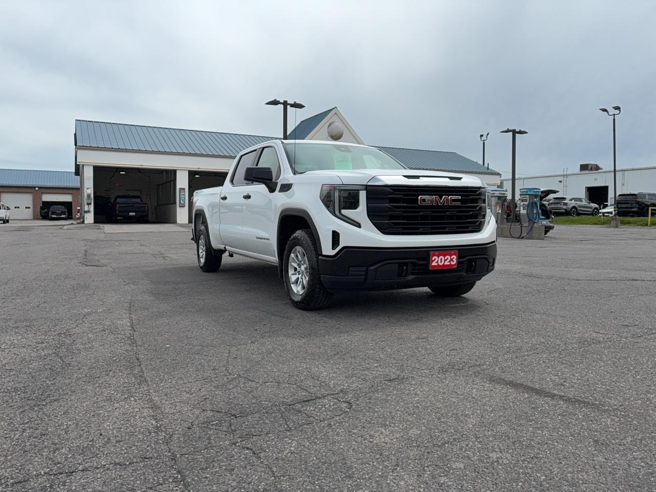 2023 GMC Sierra 1500 Pro 4WD CrewCab 2.7L4cylGas 6'7"Box BackUpCam Photo