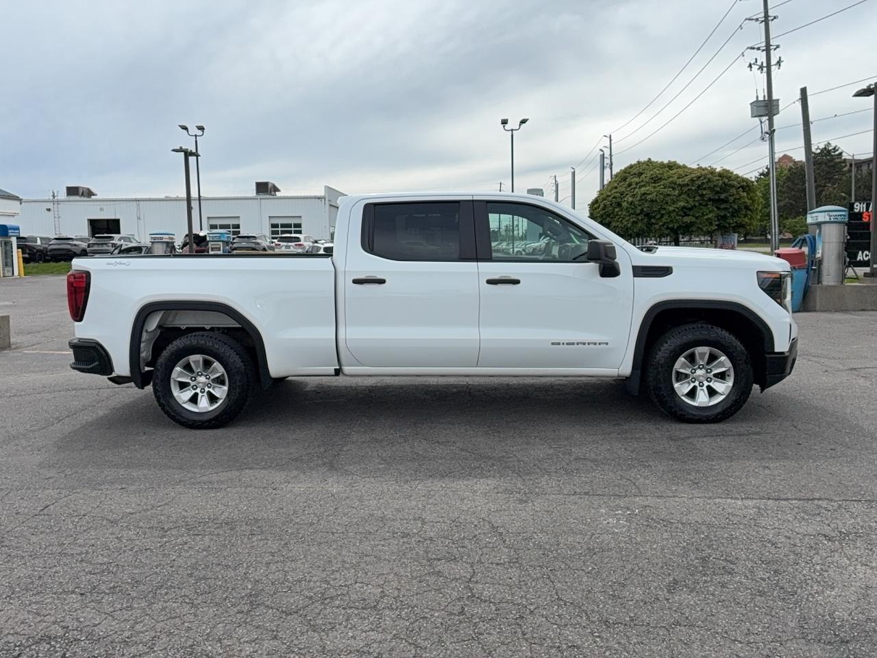 2023 GMC Sierra 1500 Pro 4WD CrewCab 2.7L4cylGas 6'7"Box BackUpCam Photo4
