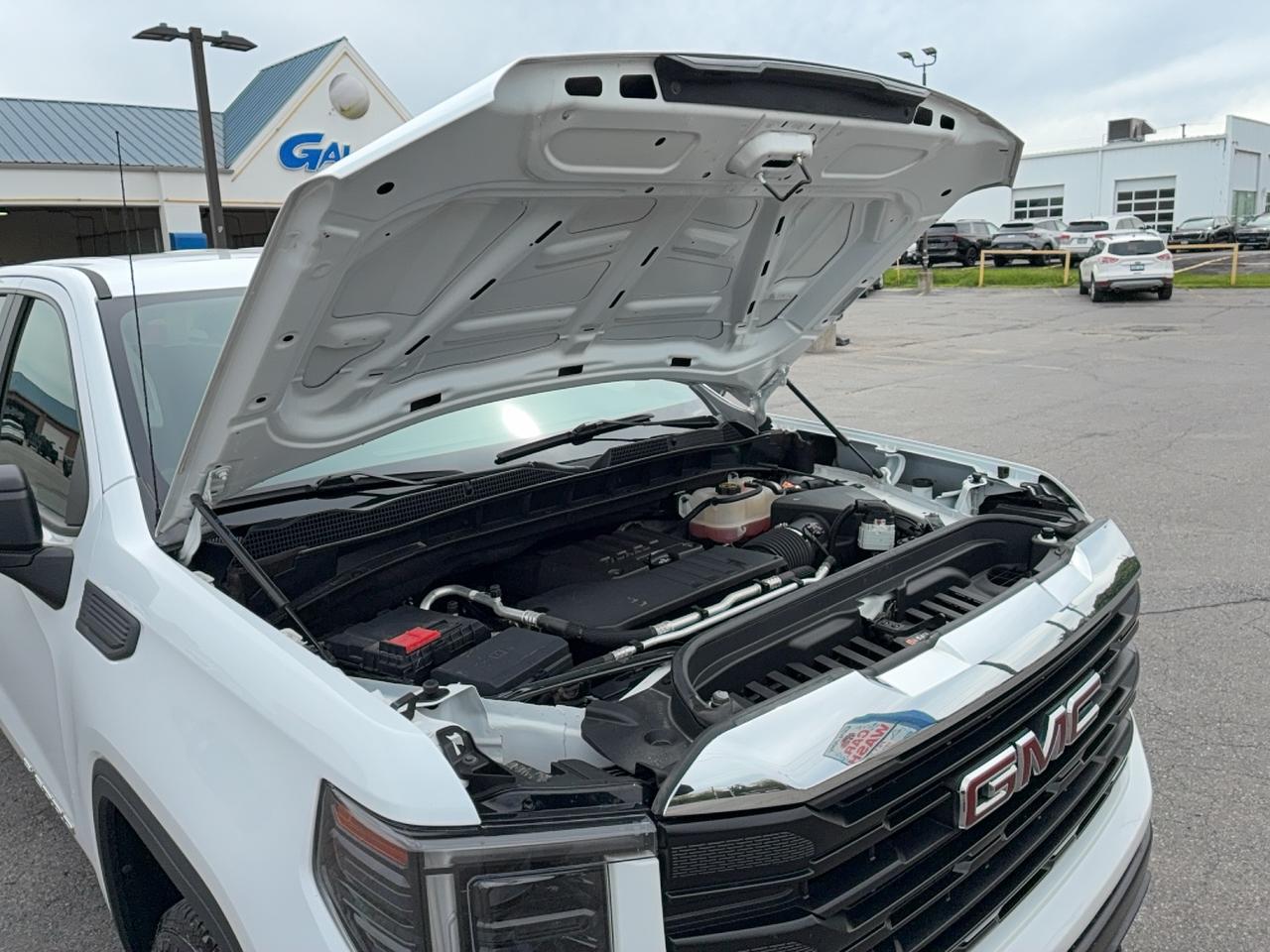 2023 GMC Sierra 1500 Pro 4WD CrewCab 2.7L4cylGas 6'7"Box BackUpCam Photo