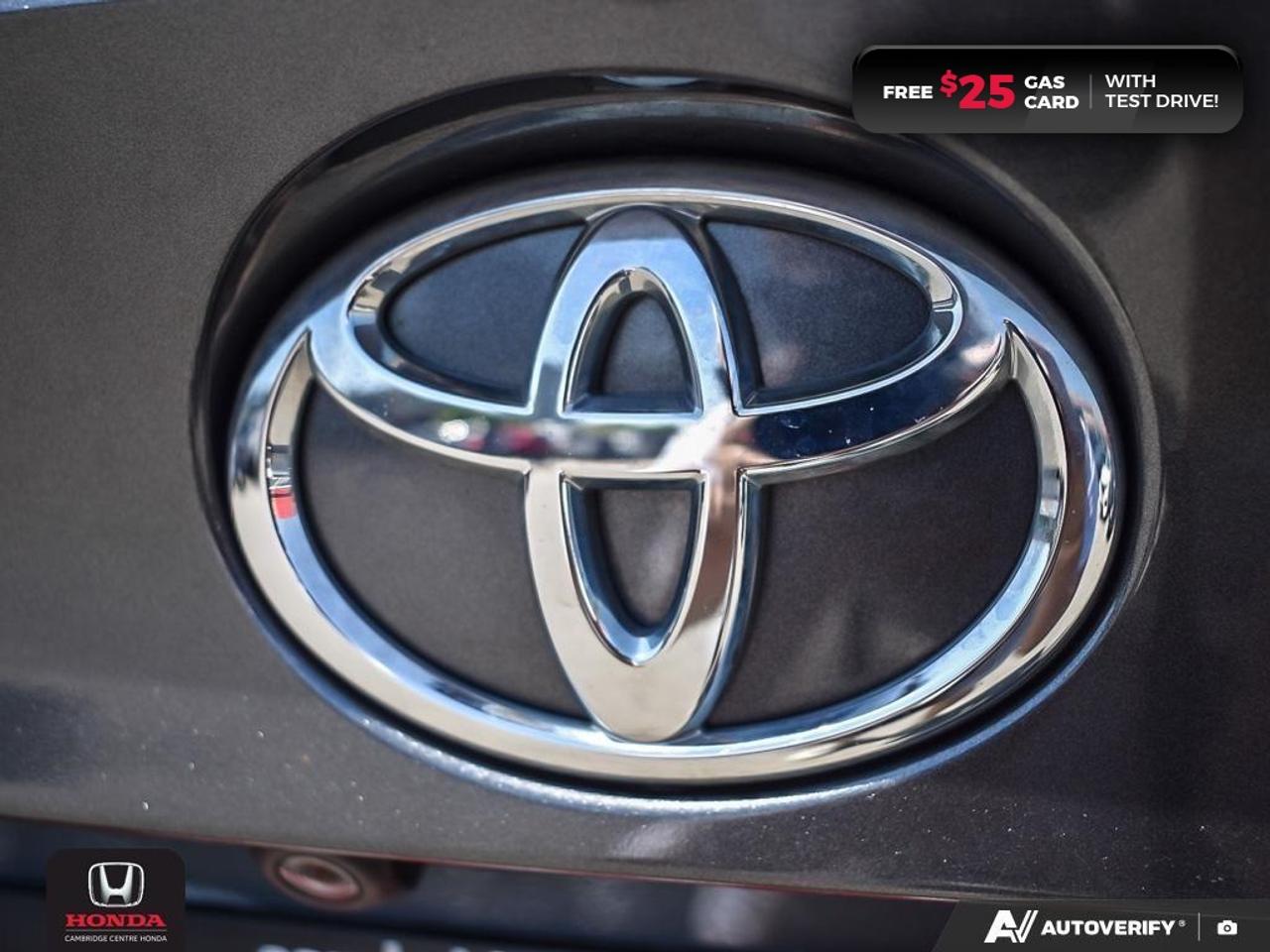 2018 Toyota C-HR XLE Photo