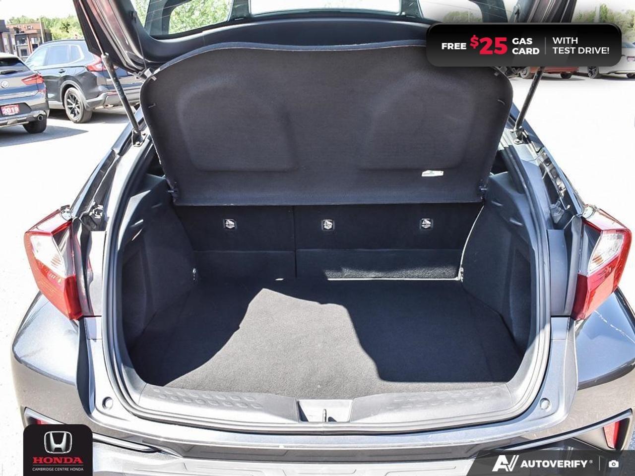 2018 Toyota C-HR XLE Photo