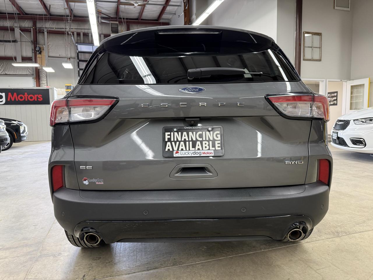 2022 Ford Escape SE Photo