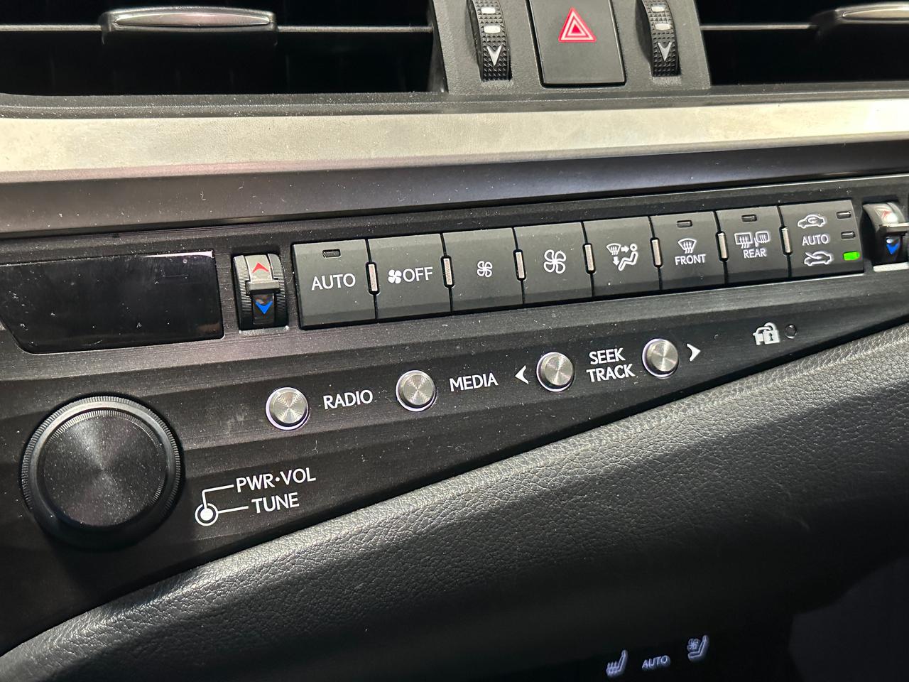 2019 Lexus ES ES 350 PREMIUM SIGNATURE F-SPORT | TOP OF THE LINE Photo