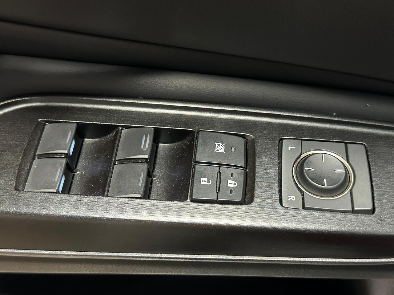 2019 Lexus ES ES 350 PREMIUM SIGNATURE F-SPORT | TOP OF THE LINE Photo