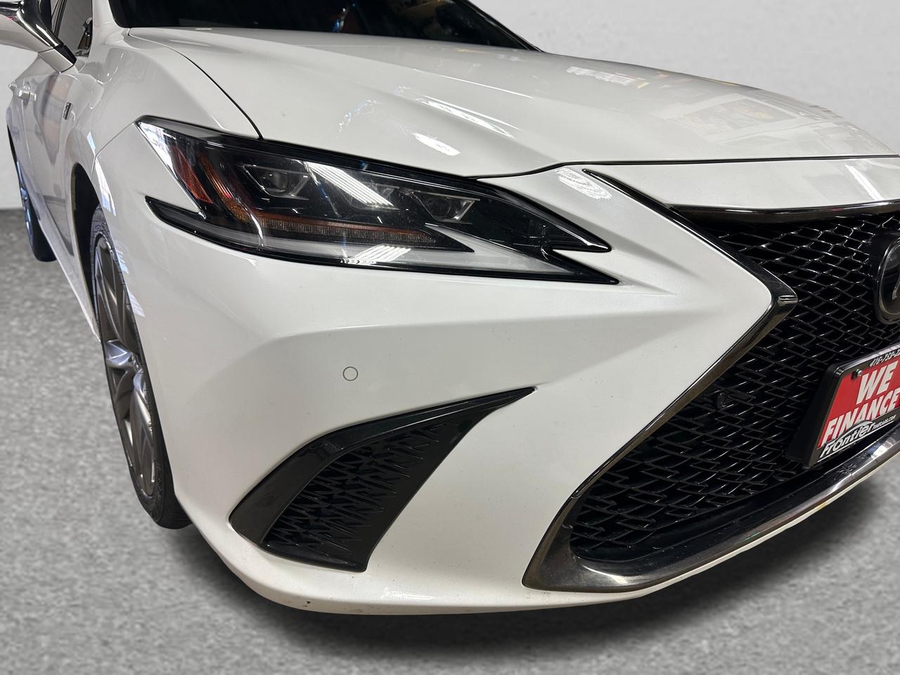 2019 Lexus ES ES 350 PREMIUM SIGNATURE F-SPORT | TOP OF THE LINE Photo2