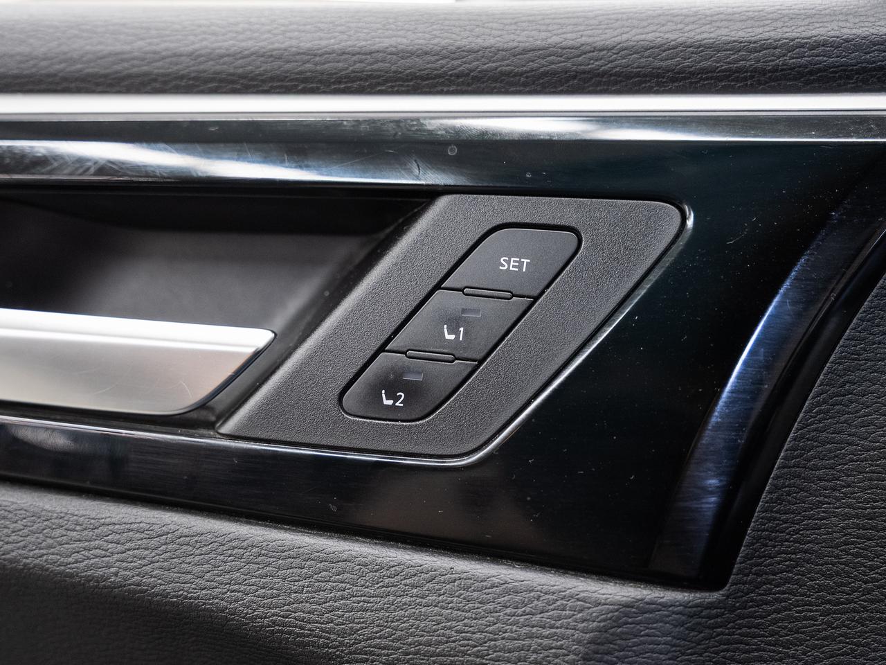 2022 Mitsubishi Outlander GT S-AWC | Pano roof | HUD | Leather | CarPlay