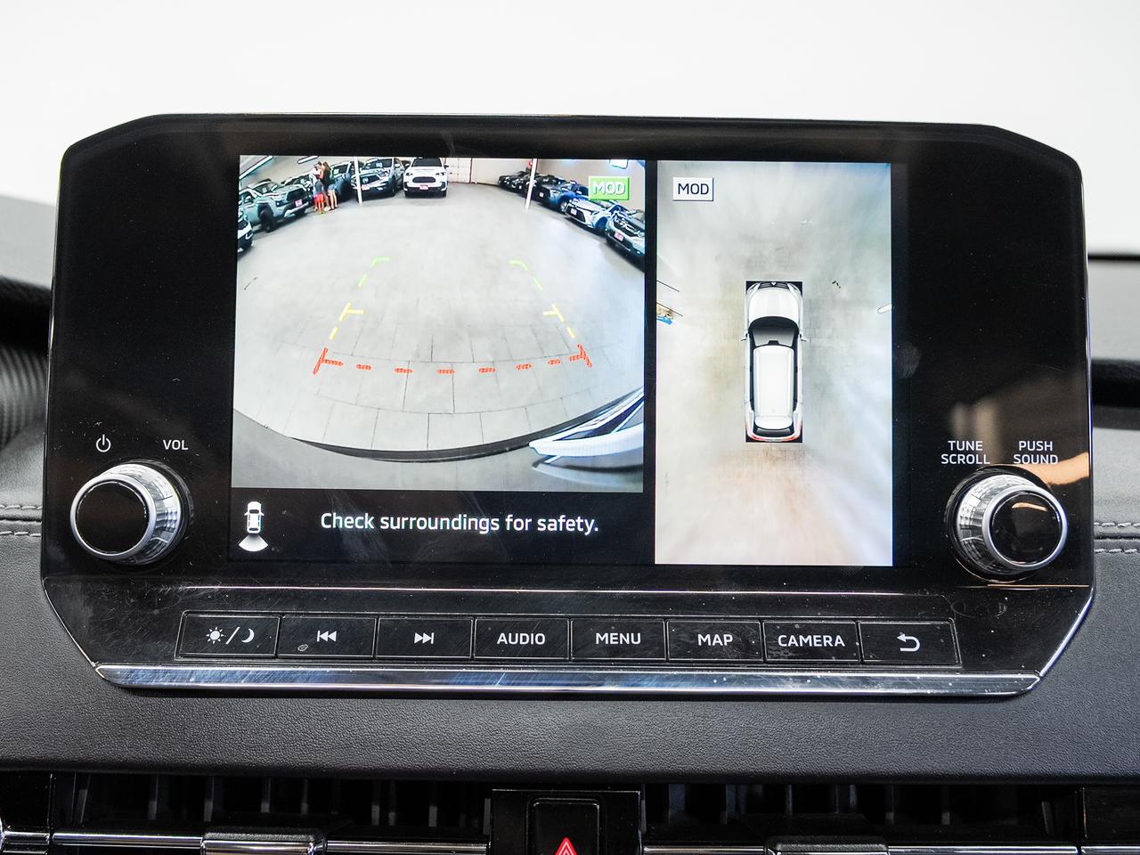 2022 Mitsubishi Outlander GT S-AWC | Pano roof | HUD | Leather | CarPlay
