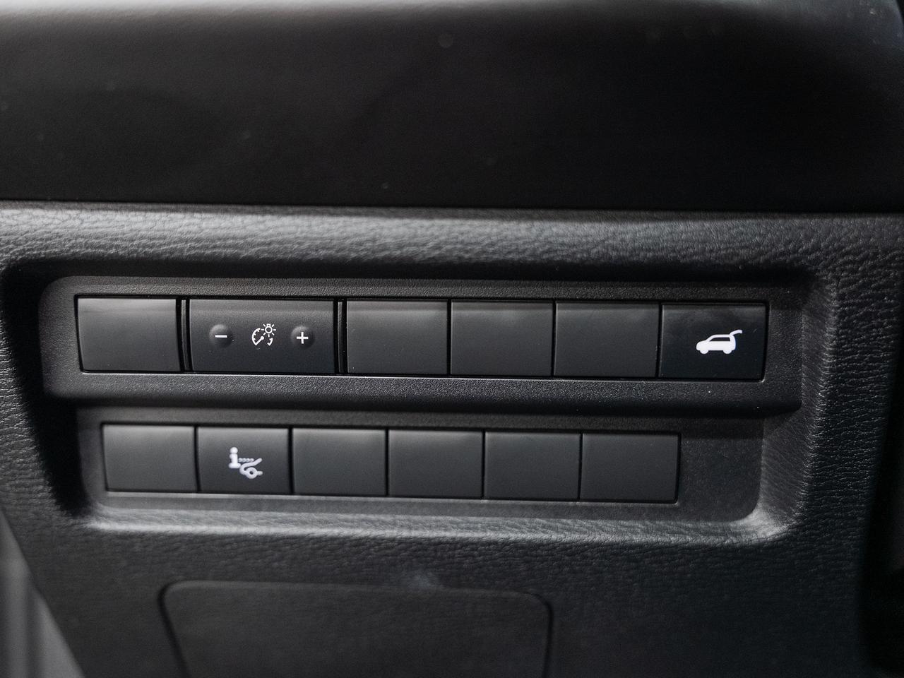 2022 Mitsubishi Outlander GT S-AWC | Pano roof | HUD | Leather | CarPlay