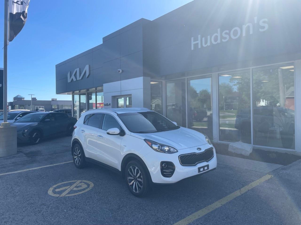 2018 Kia Sportage EX AWD Photo0