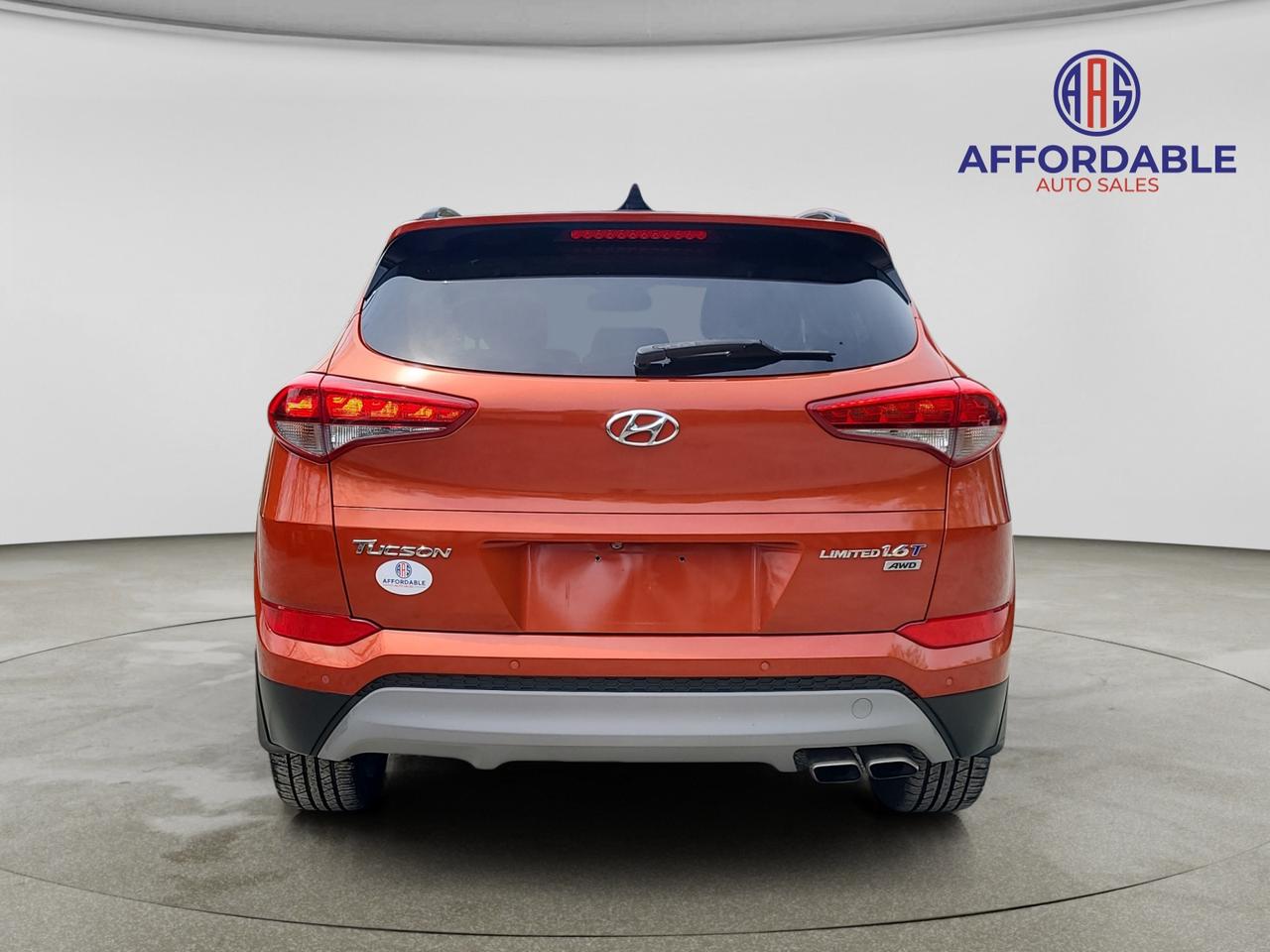 2017 Hyundai Tucson Limited - Photo #4