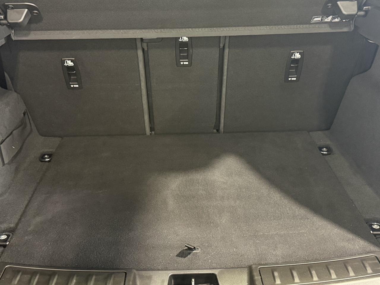 2020 Land Rover Range Rover Evoque S SUNROOF|BACKUP|MERIDIAN|HEATED STEERING WHEEL Photo