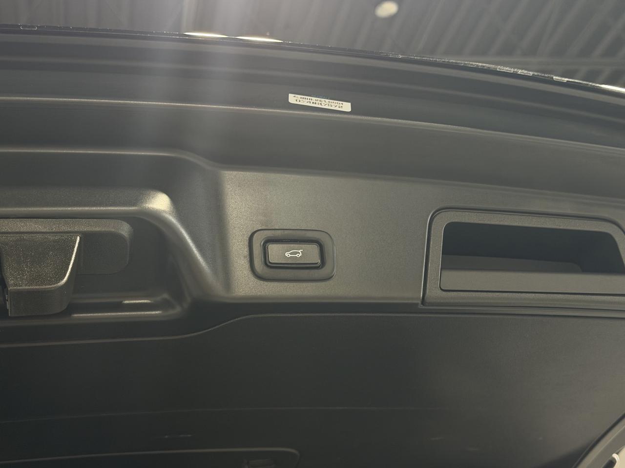 2020 Land Rover Range Rover Evoque S SUNROOF|BACKUP|MERIDIAN|HEATED STEERING WHEEL Photo