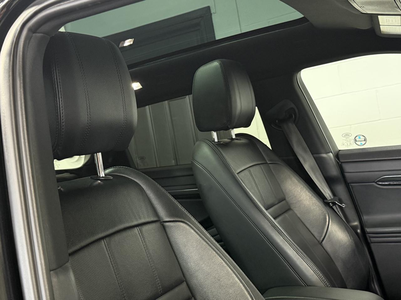 2020 Land Rover Range Rover Evoque S SUNROOF|BACKUP|MERIDIAN|HEATED STEERING WHEEL Photo