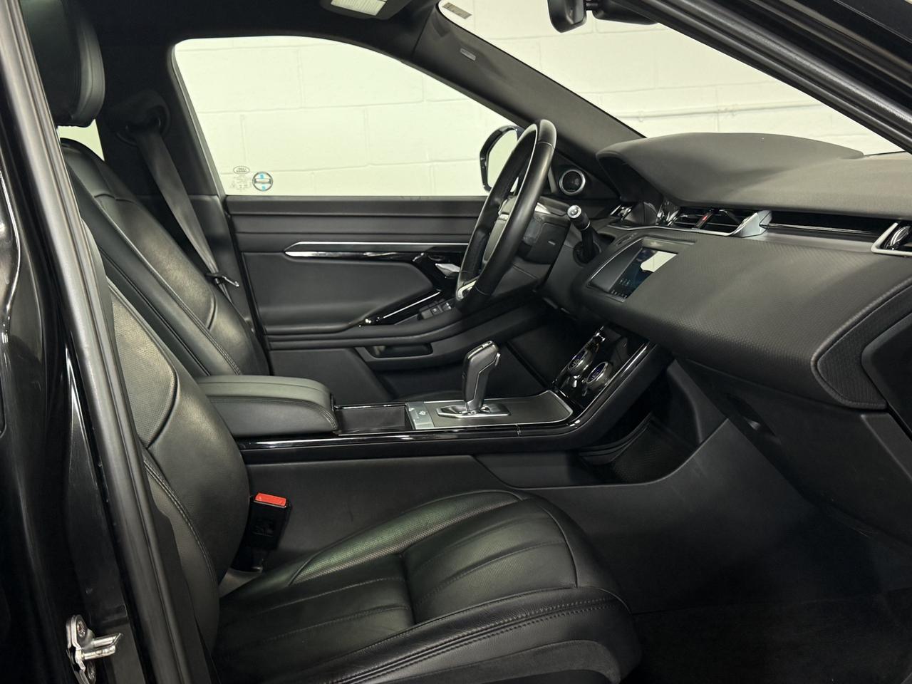 2020 Land Rover Range Rover Evoque S SUNROOF|BACKUP|MERIDIAN|HEATED STEERING WHEEL Photo