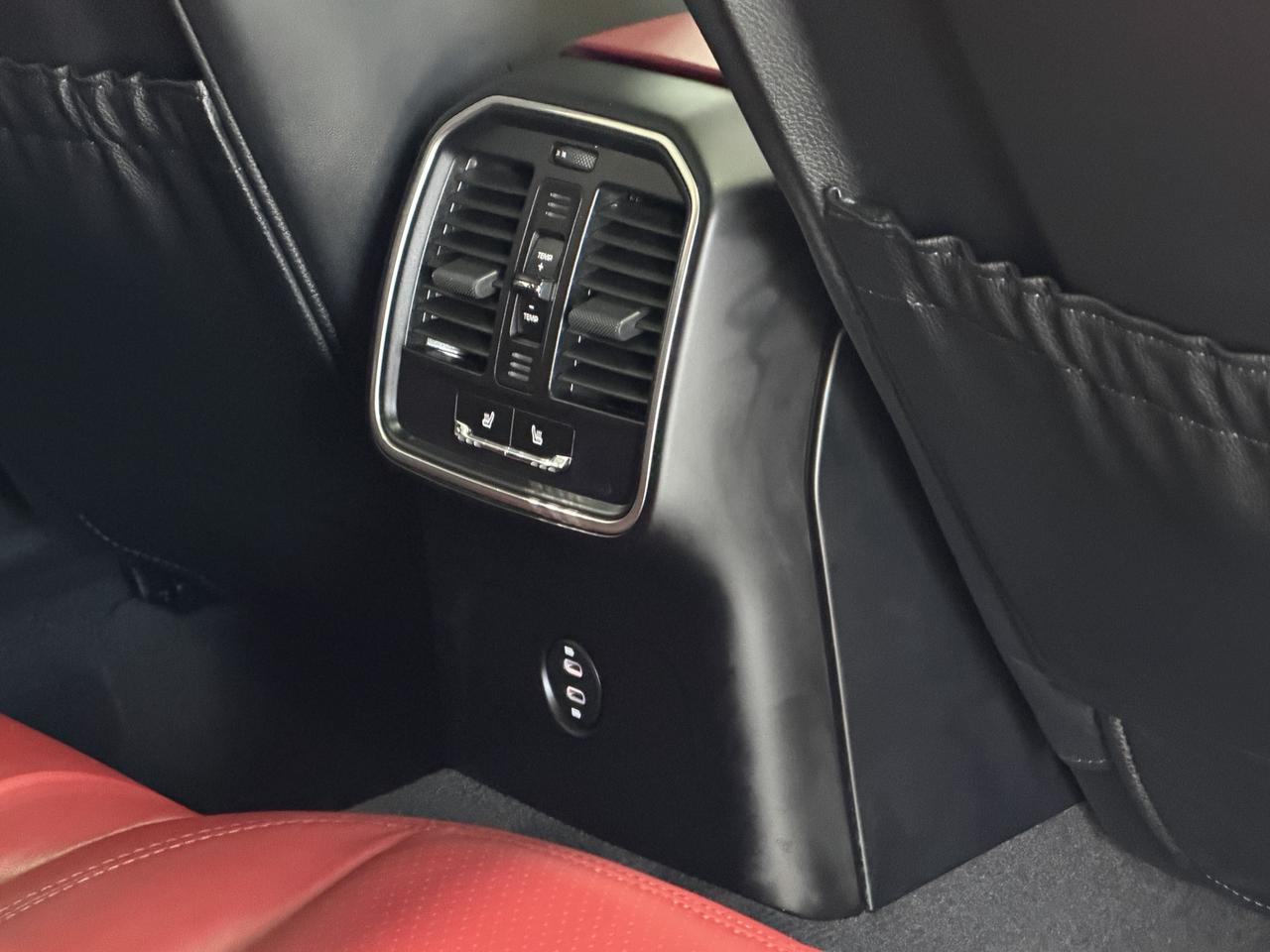 2024 Porsche Macan S Red Int, Clear Tailights, BOSE, Premium Plus Pkg Photo