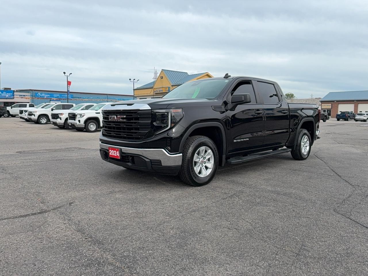 2024 GMC Sierra 1500 Pro 4WD CrewCab 2.7L4cylGas 5'10" Box BackUpCam