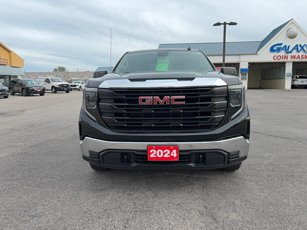 2024 GMC Sierra 1500 Pro 4WD CrewCab 2.7L4cylGas 5'10" Box BackUpCam Photo