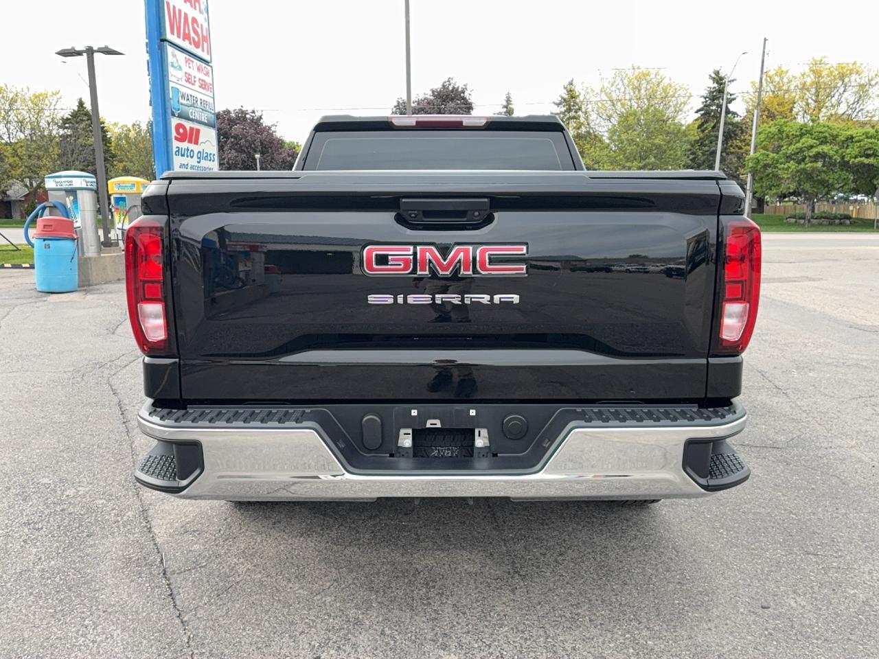 2024 GMC Sierra 1500 Pro 4WD CrewCab 2.7L4cylGas 5'10" Box BackUpCam Photo