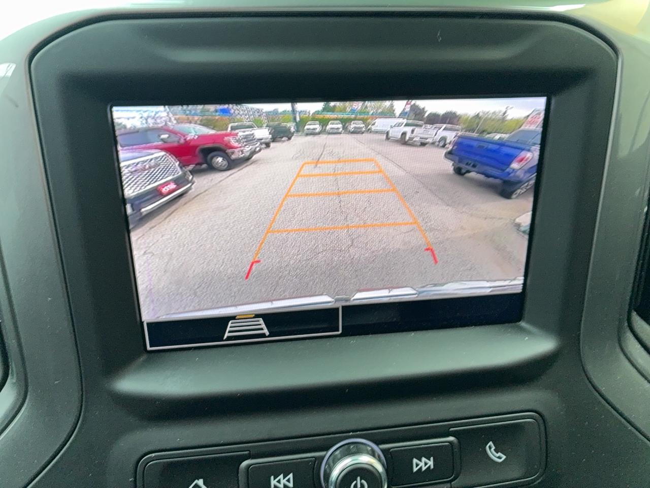 2024 GMC Sierra 1500 Pro 4WD CrewCab 2.7L4cylGas 5'10" Box BackUpCam Photo