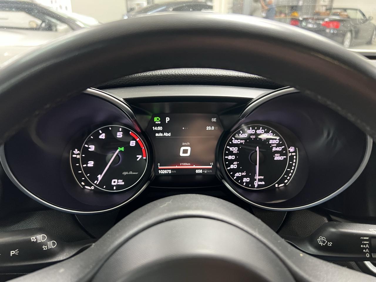 2017 Alfa Romeo Giulia 4dr Sdn AWD Photo