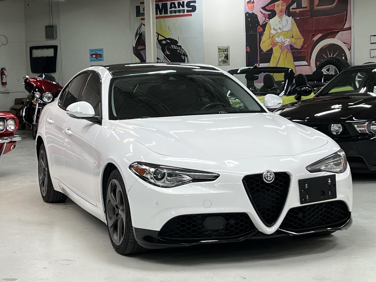 2017 Alfa Romeo Giulia 4dr Sdn AWD