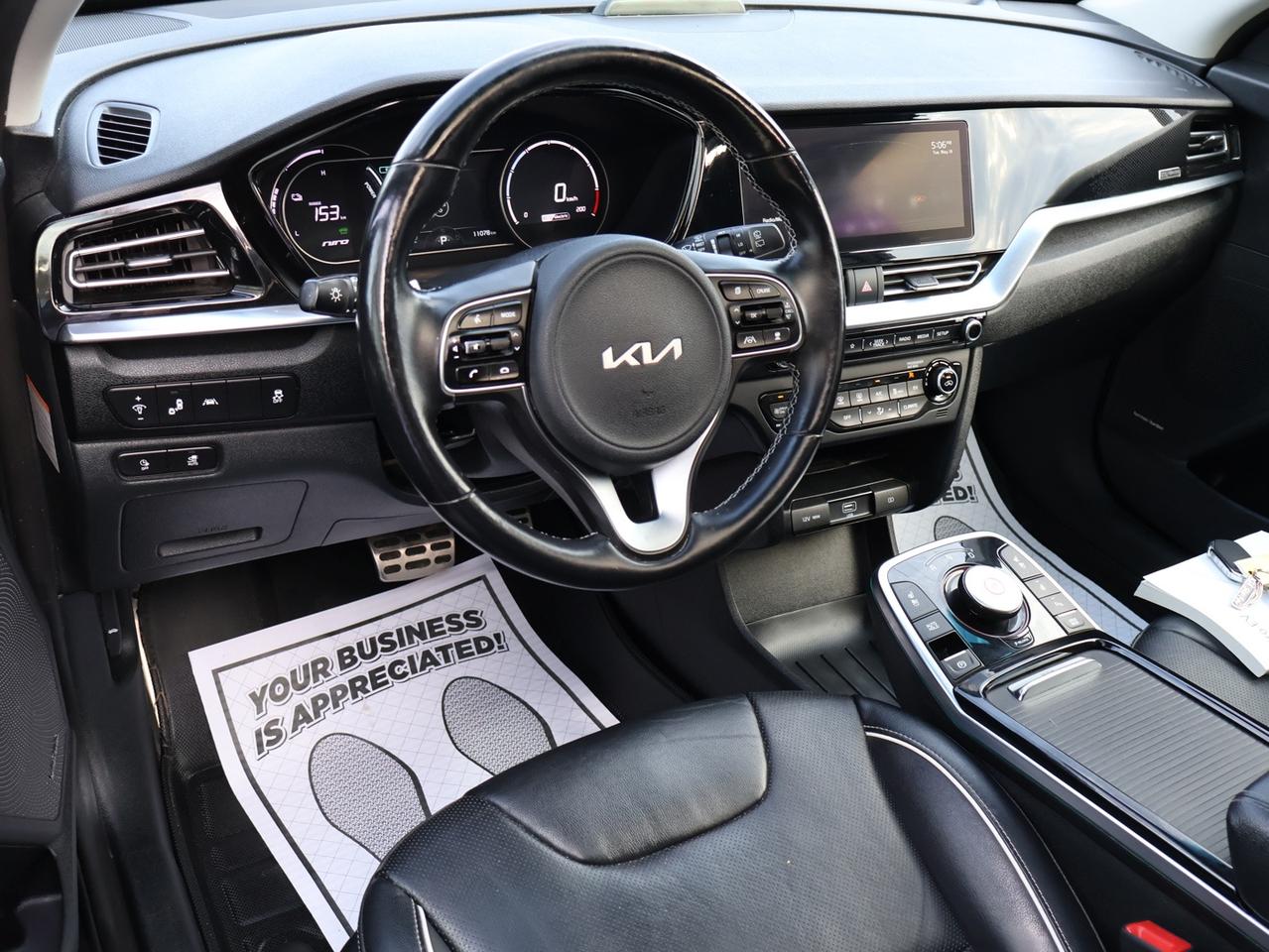2022 Kia NIRO EV SX TOURING CERTIFIED *1 OWNER*ACCIDENT FREE* CAMERA NAV BLUETOOTH LEATHER HEATED SEATS SUNROOF CRUISE ALLOYS Photo
