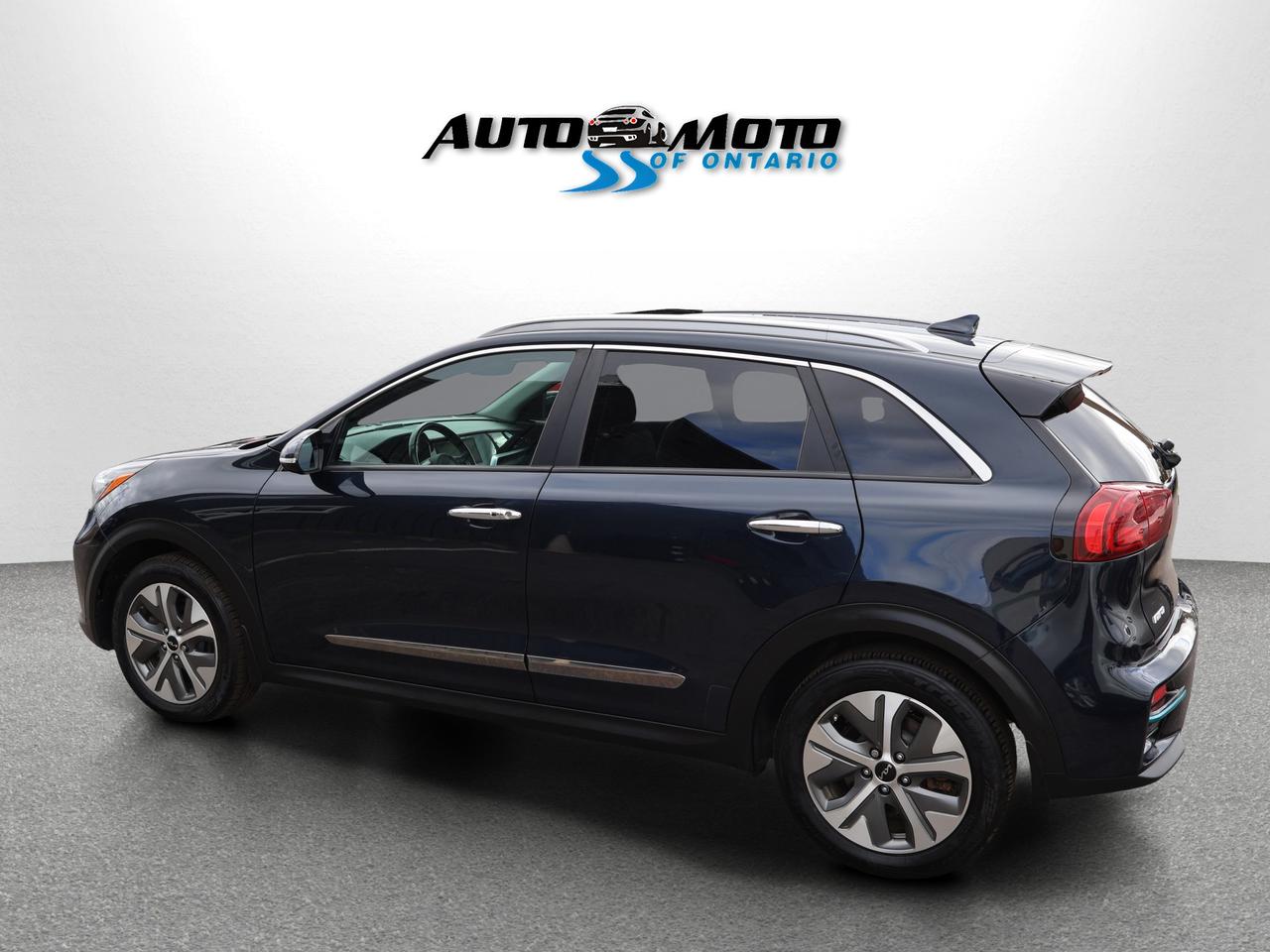 2022 Kia NIRO EV SX TOURING *1 OWNER*ACCIDENT FREE* CAMERA NAV BLUETOOTH LEATHER HEATED SEATS SUNROOF CRUISE ALLOYS Photo