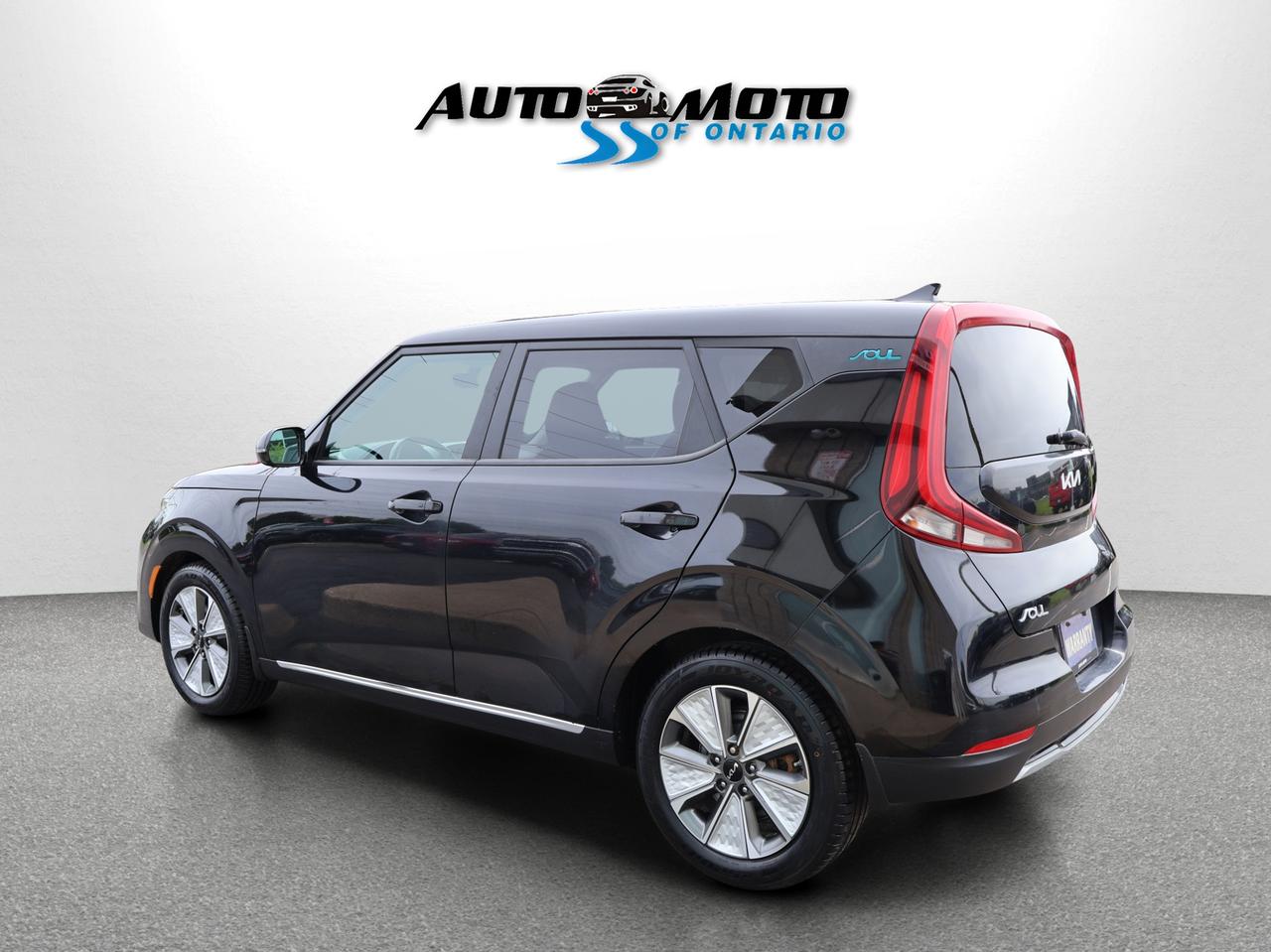 2022 Kia Soul EV LIMITED LR CERTIFIED *ACCIDENT FREE* CAMERA NAV BLUETOOTH LEATHER HEATED SEATS SUNROOF CRUISE ALLOYS Photo