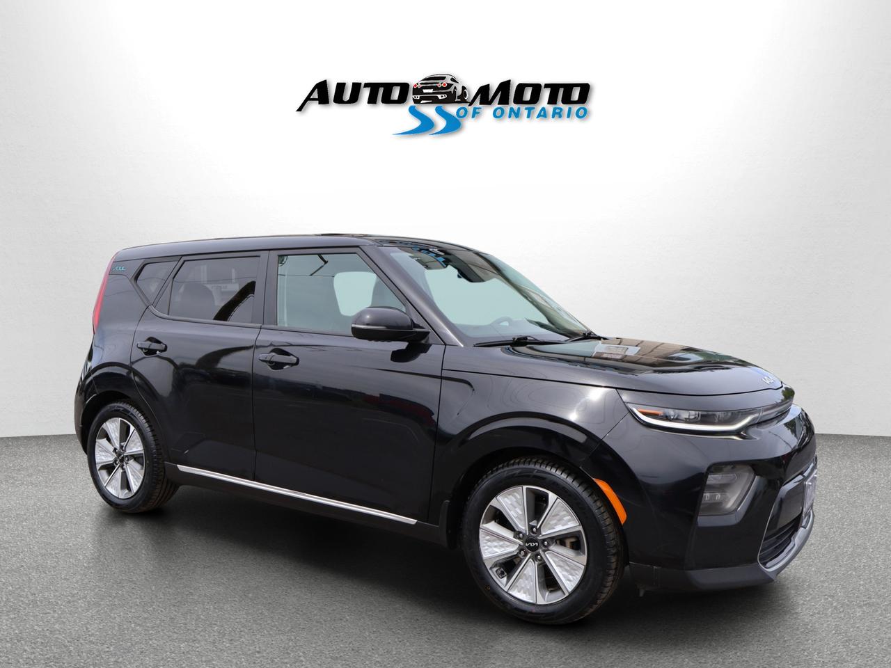 2022 Kia Soul EV LIMITED LR CERTIFIED *ACCIDENT FREE* CAMERA NAV BLUETOOTH LEATHER HEATED SEATS SUNROOF CRUISE ALLOYS Photo
