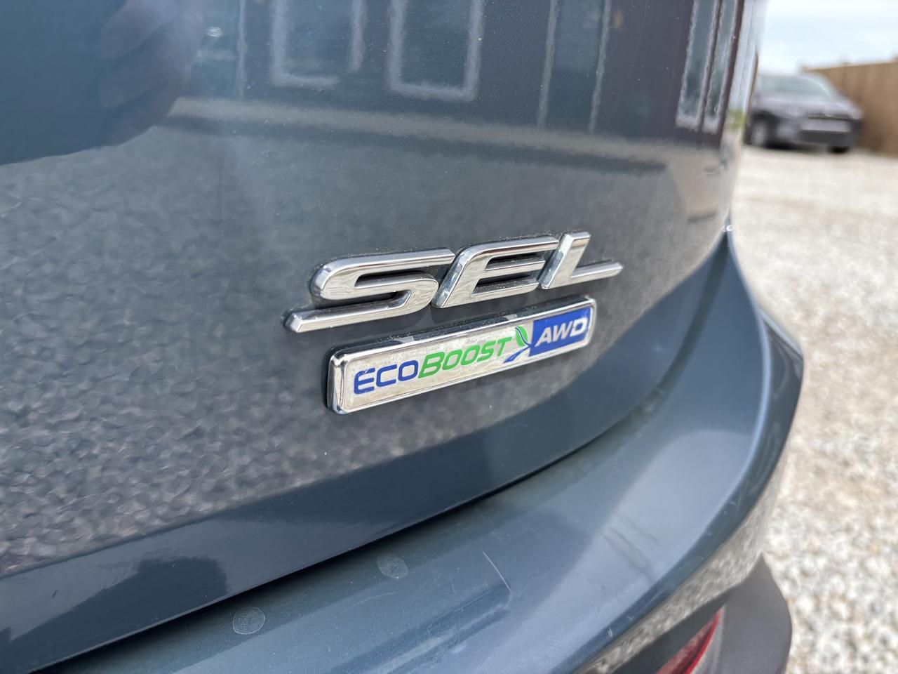 2016 Ford Edge SEL Photo