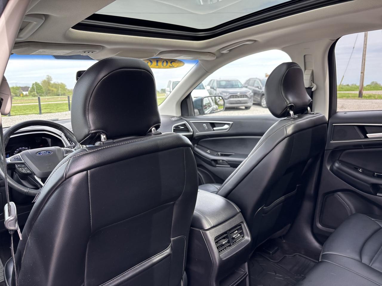 2016 Ford Edge SEL Photo