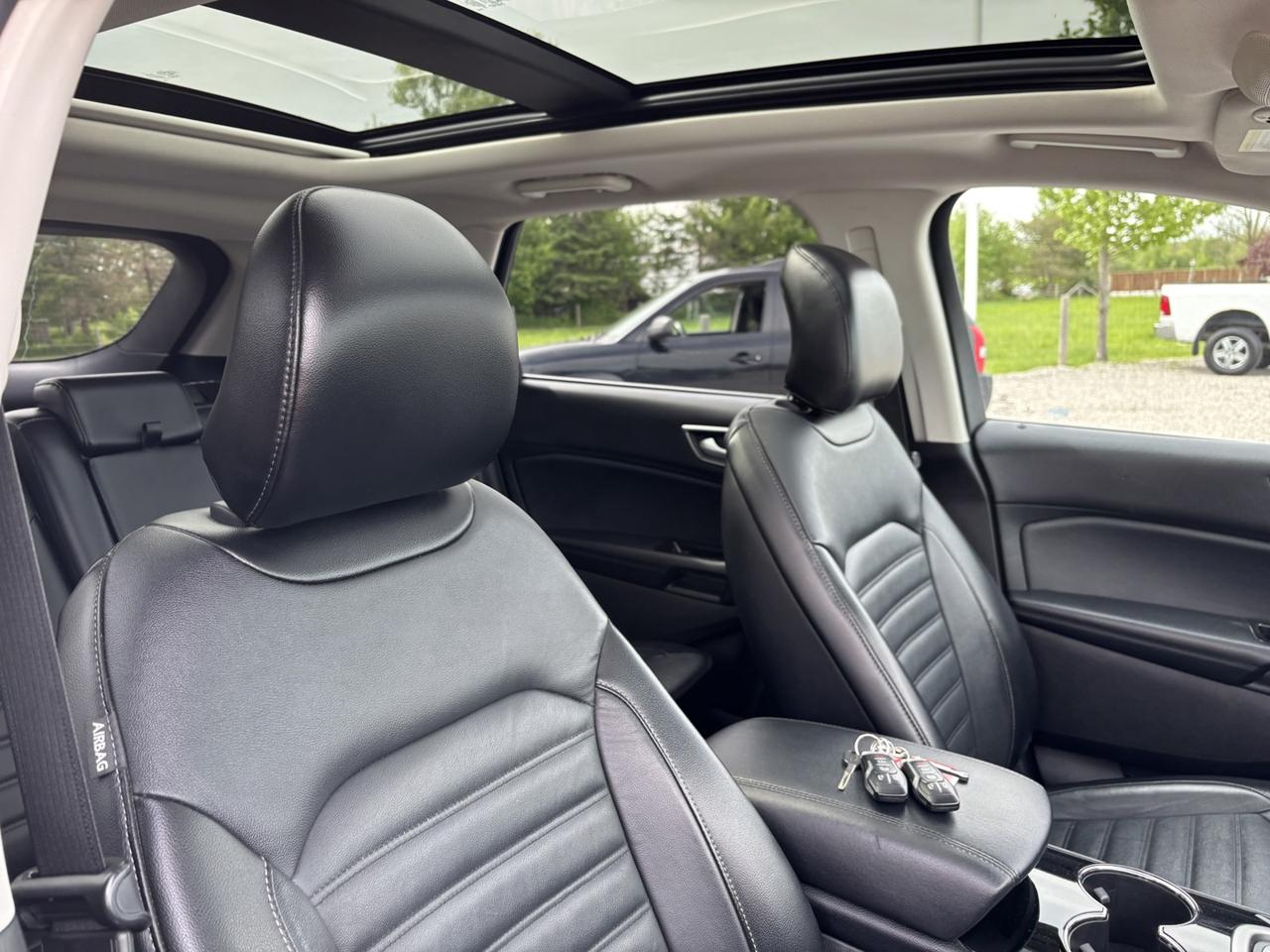 2016 Ford Edge SEL Photo